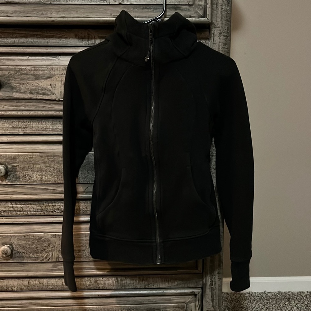 lululemon full zip scuba